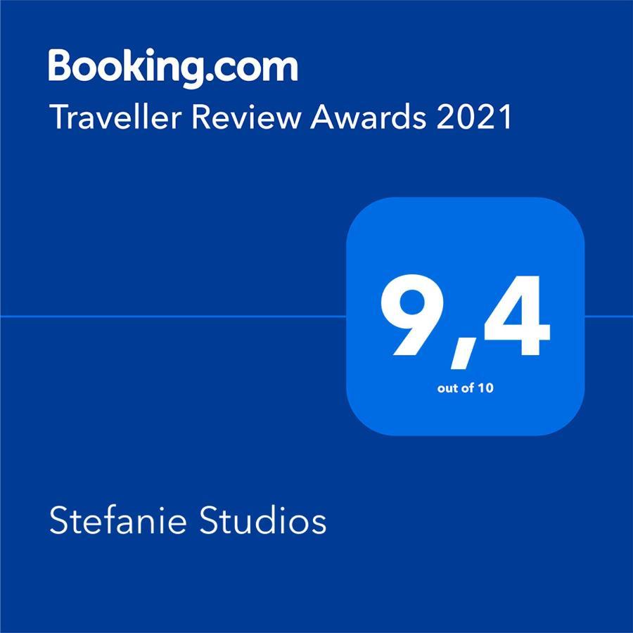 Stefanie Studios Aegina Buitenkant foto