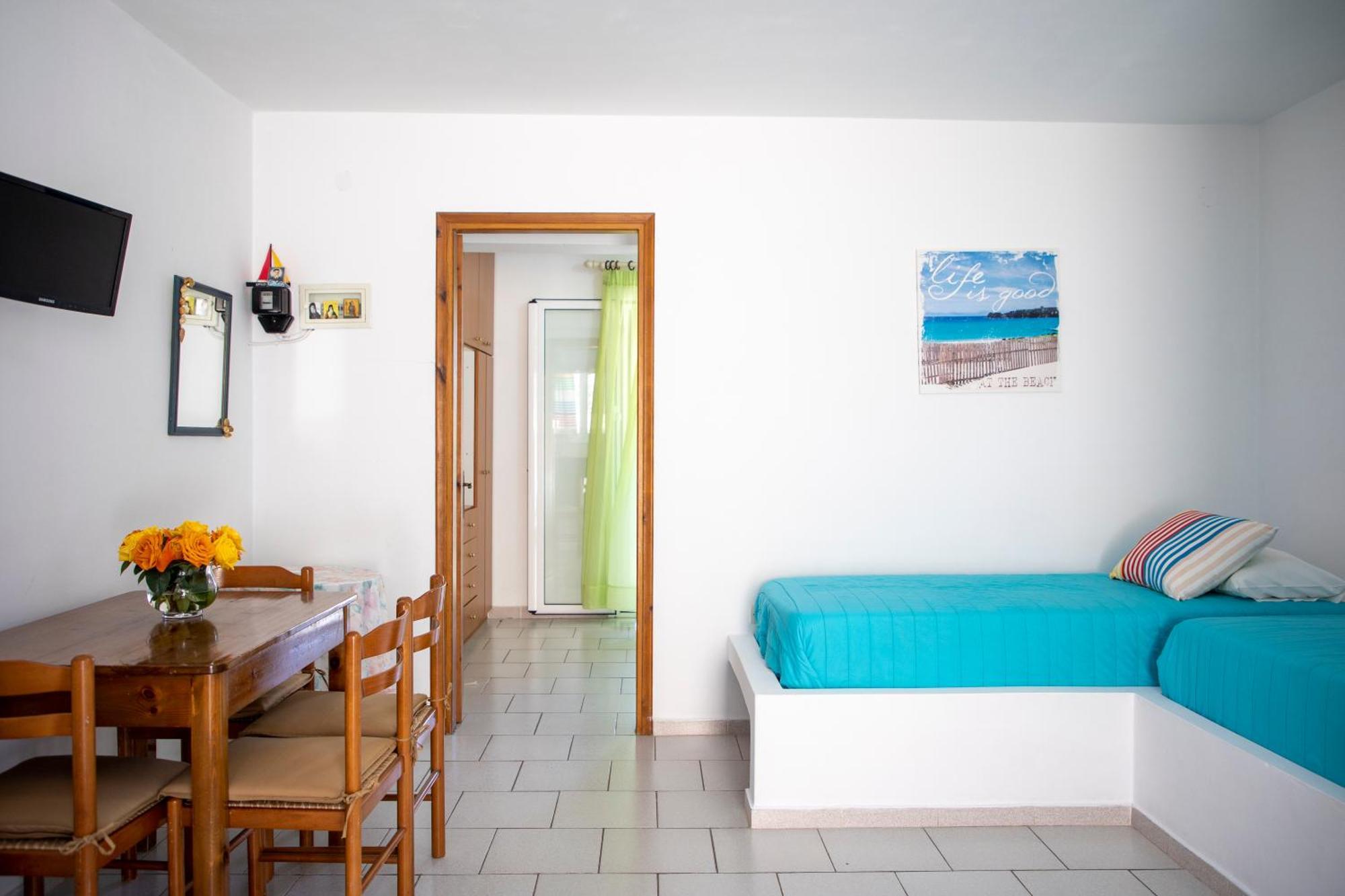 Stefanie Studios Aegina Buitenkant foto