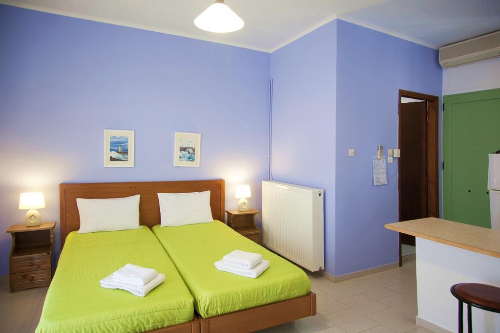 Stefanie Studios Aegina Buitenkant foto